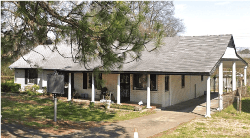 Image_of_historic_memphis_heritage_house_exterior.jpg.